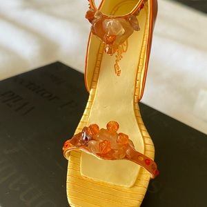 Just The Right Shoe “Rocks” new, in original box.